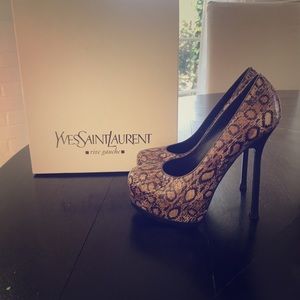 Yves Saint Laurent heels